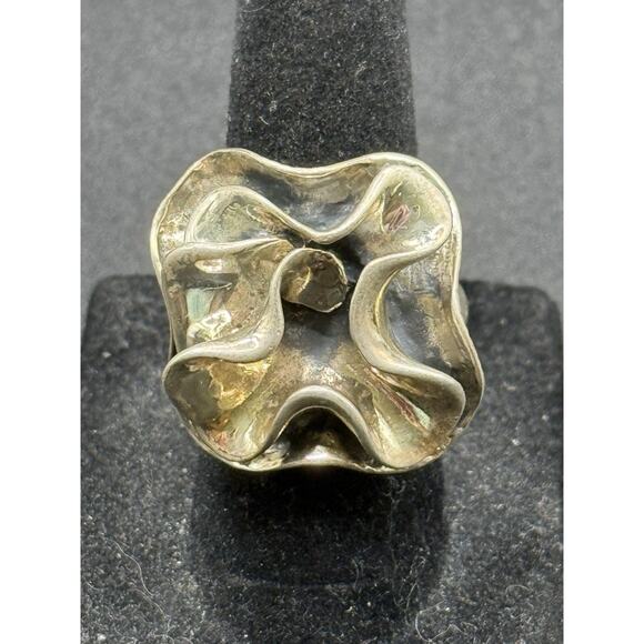 Silpada Sterling Silver Flower Modernist Ring Size 5.75 Q16 - Picture 1 of 12